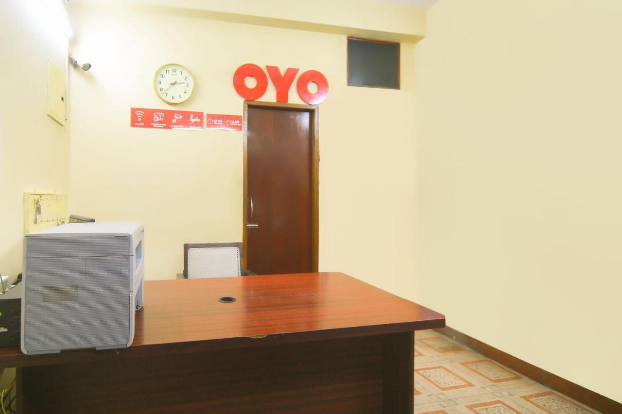 Oyo 23098 Ushama Heritage Guest House Puducherry Eksteriør billede