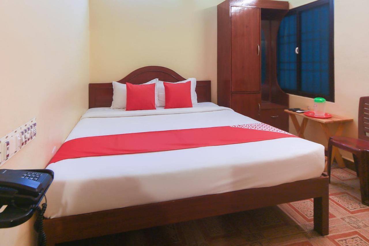 Oyo 23098 Ushama Heritage Guest House Puducherry Eksteriør billede